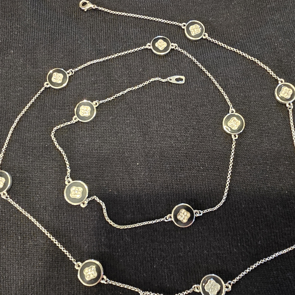 Elegant Silver Chain Necklace